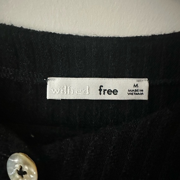 Wilfred Black Ribbed Button-Up Top - Picture 2 of 3